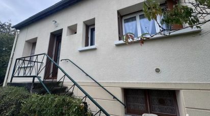 House 5 rooms of 121 m² in Valençay (36600)