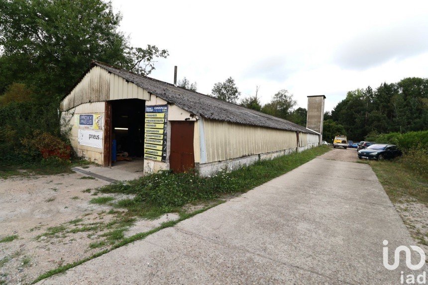 Business premises of 390 m² in Lorris (45260)