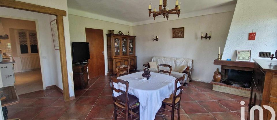 Village house 5 rooms of 130 m² in Flayosc (83780)