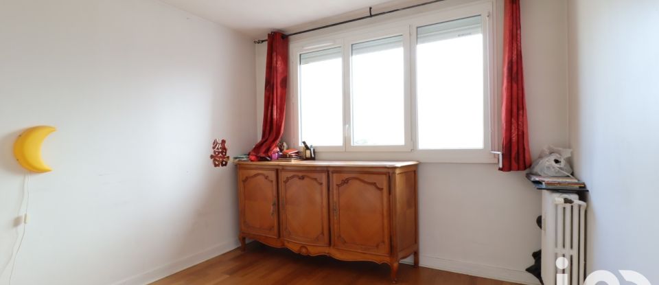 Appartement 4 pièces de 95 m² à La Courneuve (93120)