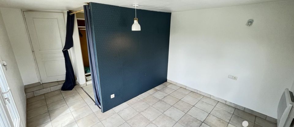 Maison 4 pièces de 111 m² à Ciron (36300)