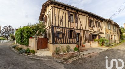 Maison de village 5 pièces de 140 m² à Beaupuy (82600)