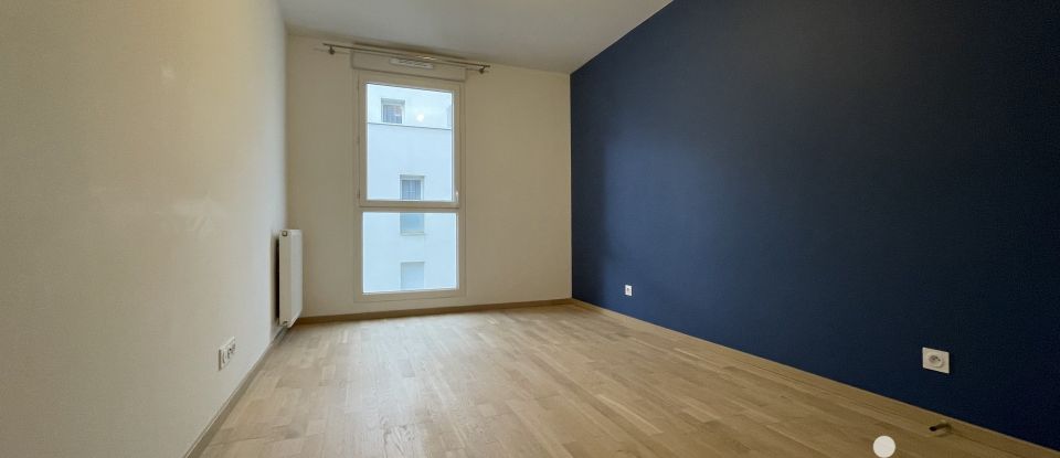 Apartment 3 rooms of 69 m² in Chambéry (73000)