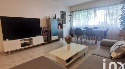 Apartment 3 rooms of 69 m² in Chevilly-Larue (94550)