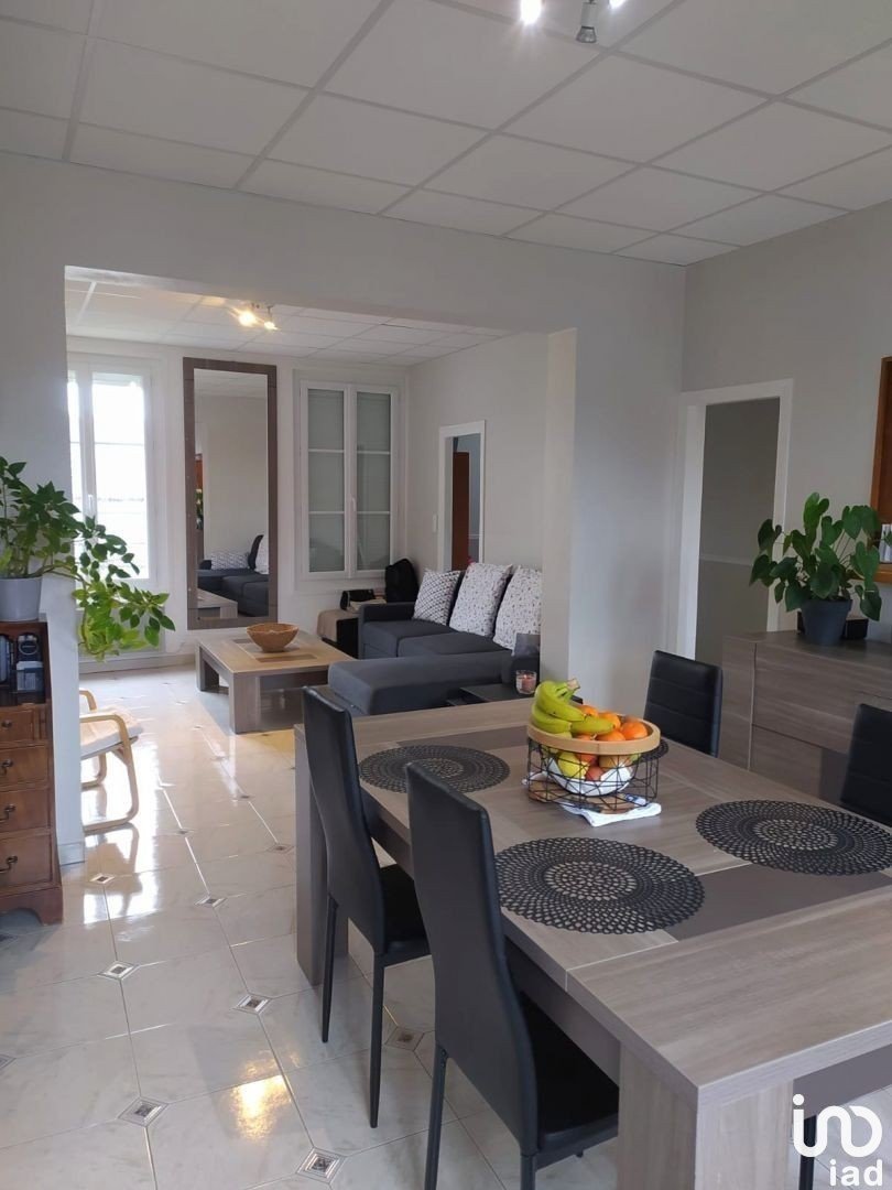 Immeuble de 130 m² à Bray-sur-Seine (77480)