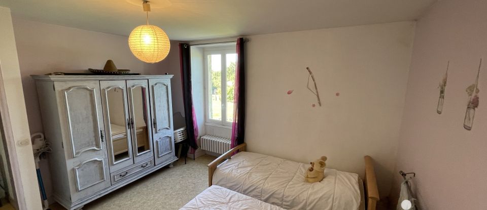 Longere 7 rooms of 178 m² in Brigueil-le-Chantre (86290)