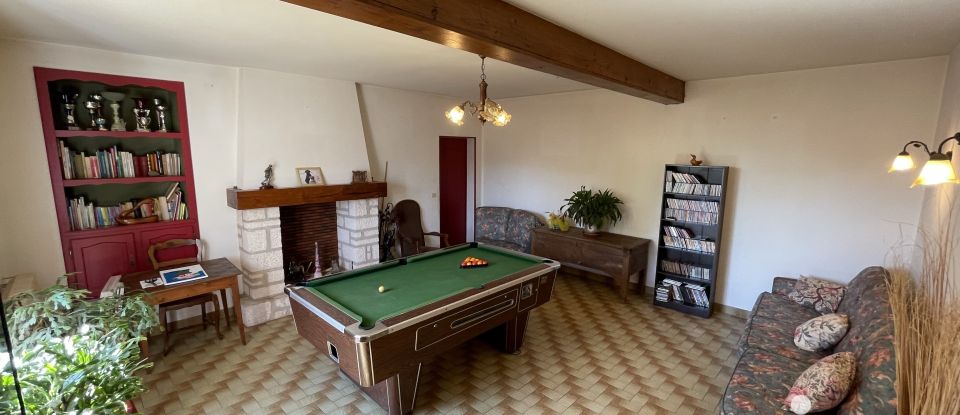 Longere 7 rooms of 178 m² in Brigueil-le-Chantre (86290)