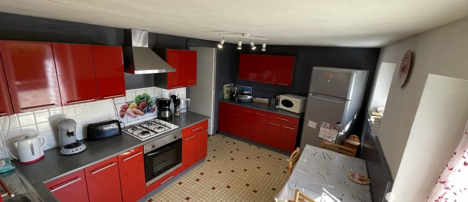 Longère 7 pièces de 178 m² à Brigueil-le-Chantre (86290)