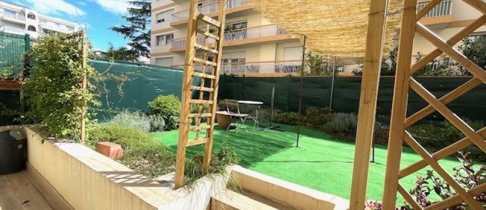 Appartement 2 pièces de 39 m² à Nice (06000)