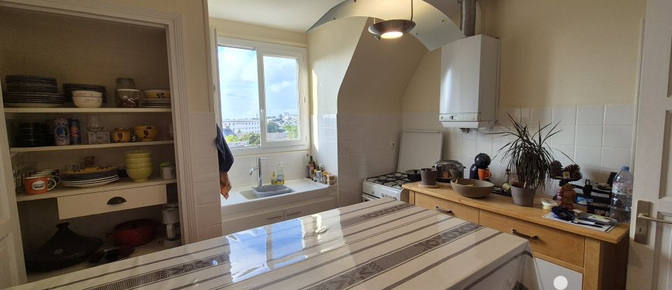 Apartment 3 rooms of 65 m² in Brest (29200)