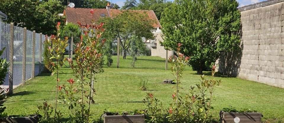 Maison 4 pièces de 85 m² à Gueugnon (71130)