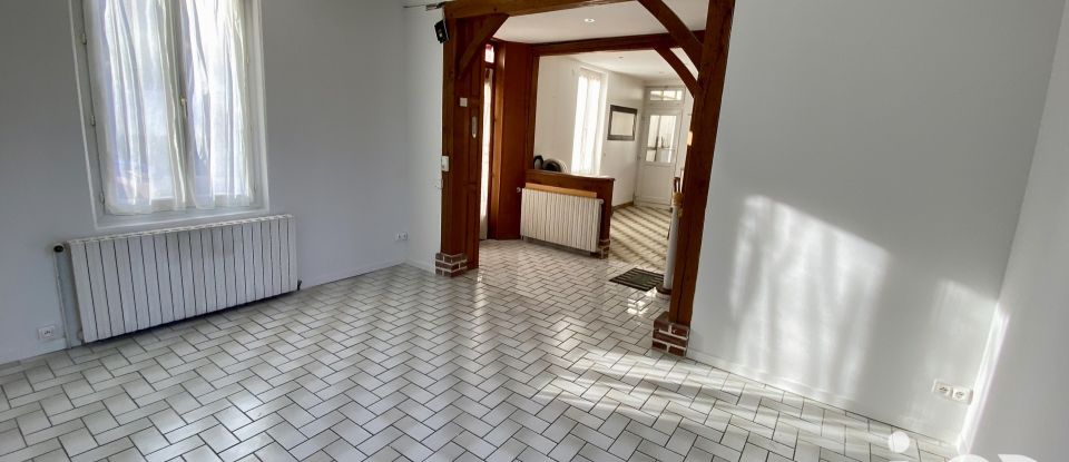 Maison de ville 6 pièces de 110 m² à La Rivière-Saint-Sauveur (14600)