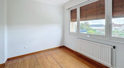 Maison 5 pièces de 104 m² à Coudekerque-Branche (59210)