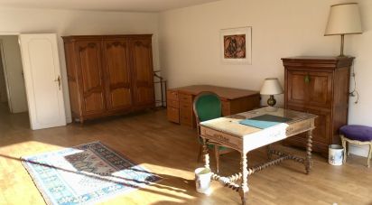 Appartement 4 pièces de 128 m² à Paris (75020)