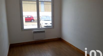 Apartment 3 rooms of 45 m² in Pont-Sainte-Maxence (60700)