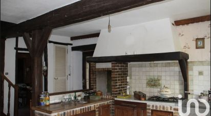 Ferme 8 pièces de 215 m² à Savigny-sur-Clairis (89150)