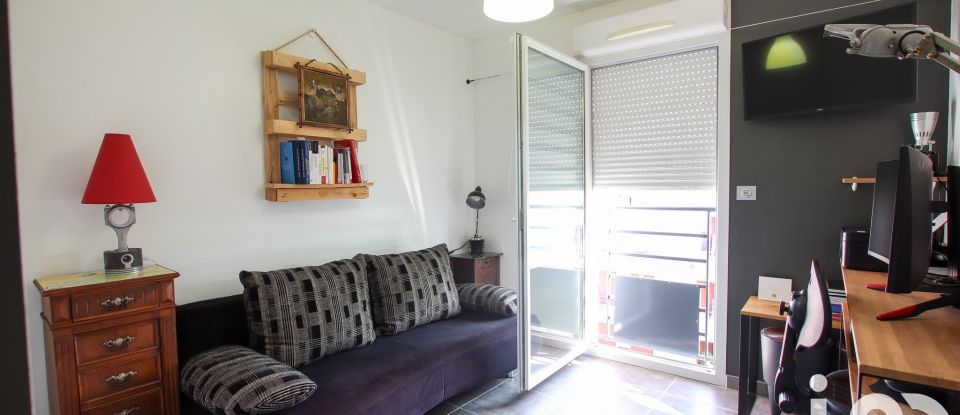 Appartement 4 pièces de 101 m² à Nîmes (30900)