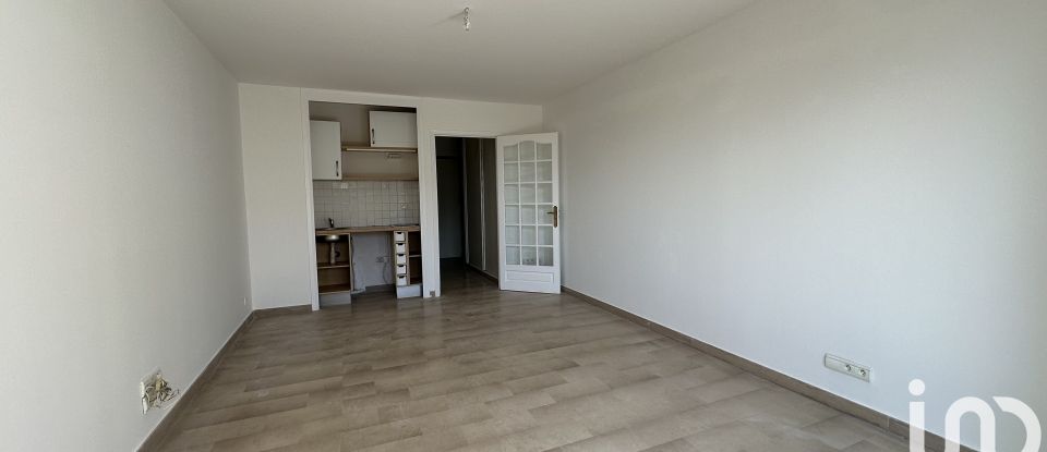 Studio 1 pièce de 28 m² à Nice (06100)