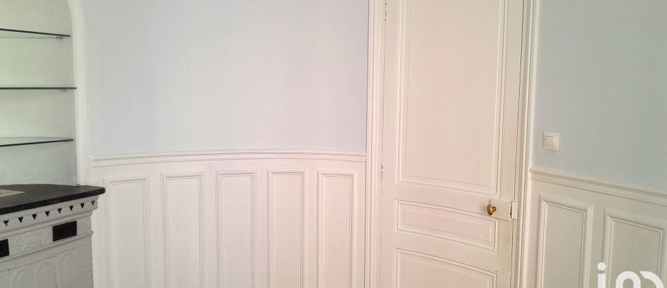 Appartement 2 pièces de 44 m² à Paris (75018)