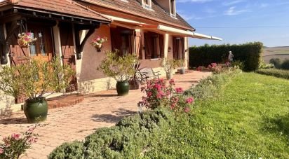 House 9 rooms of 217 m² in Chalmoux (71140)