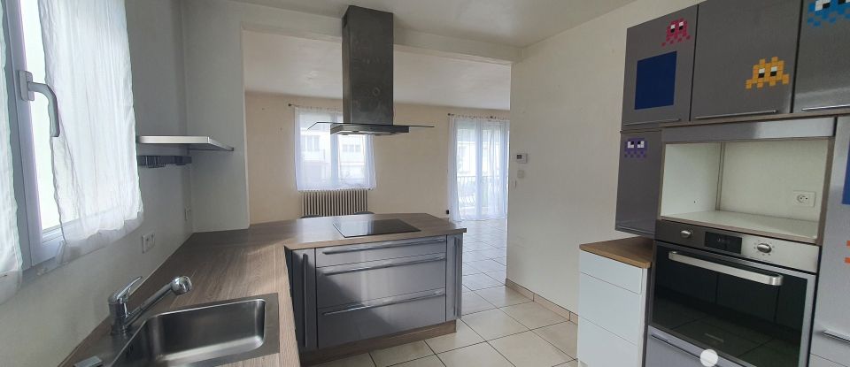 Maison 8 pièces de 158 m² à Joué-lès-Tours (37300)