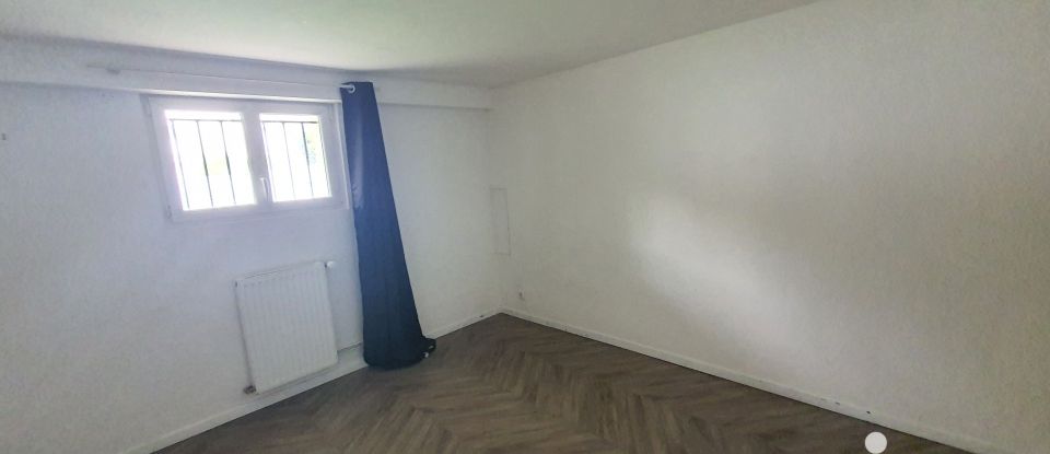 Maison 8 pièces de 158 m² à Joué-lès-Tours (37300)