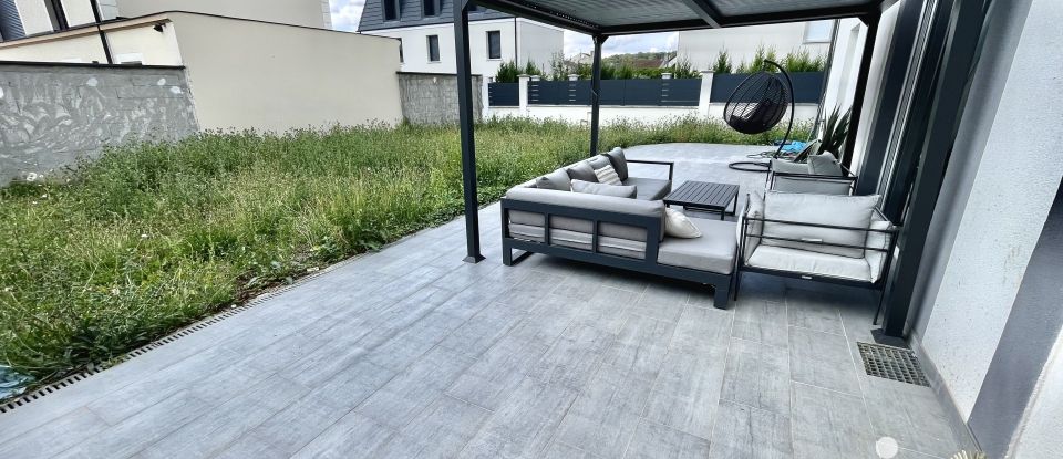 Maison 4 pièces de 114 m² à Argenteuil (95100)