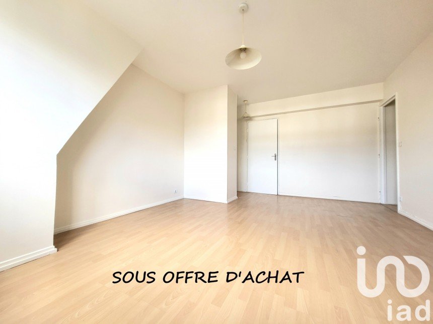 Studio 1 room of 33 m² in Charleville-Mézières (08000)