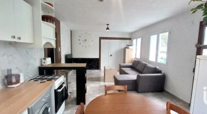 House 4 rooms of 60 m² in La Couture-Boussey (27750)