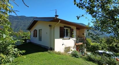 House 5 rooms of 103 m² in Saint-Rémy-de-Maurienne (73660)