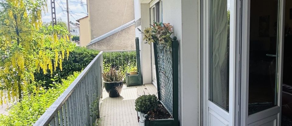 Appartement 4 pièces de 92 m² à Nantes (44000)