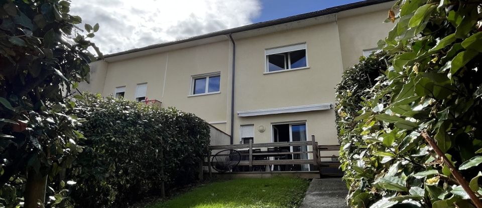 Town house 3 rooms of 65 m² in Oloron-Sainte-Marie (64400)