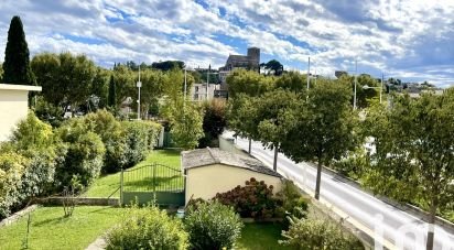 Maison traditionnelle 5 pièces de 193 m² à Bollène (84500)