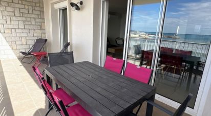 Appartement 3 pièces de 81 m² à Saint-Cyr-sur-Mer (83270)