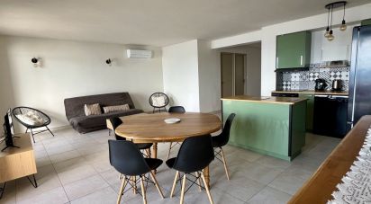 Appartement 3 pièces de 81 m² à Saint-Cyr-sur-Mer (83270)