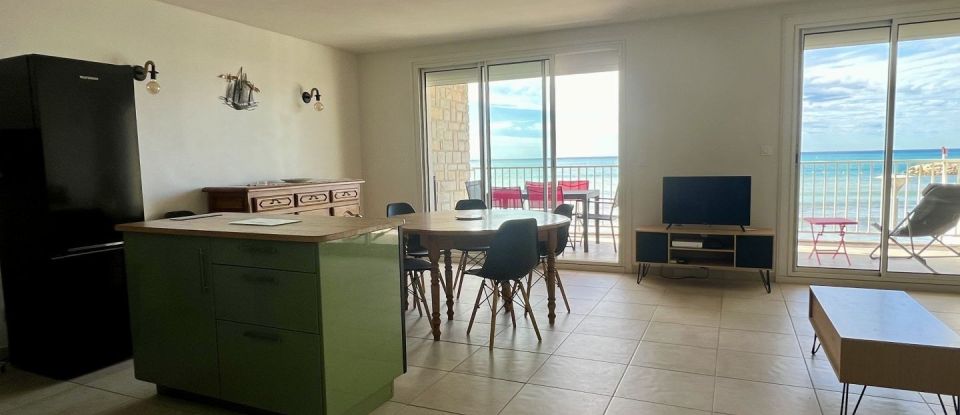 Appartement 3 pièces de 81 m² à Saint-Cyr-sur-Mer (83270)