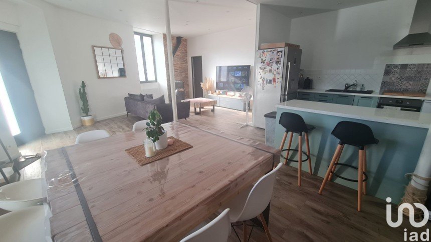 Maison 6 pièces de 150 m² à Tousson (77123)