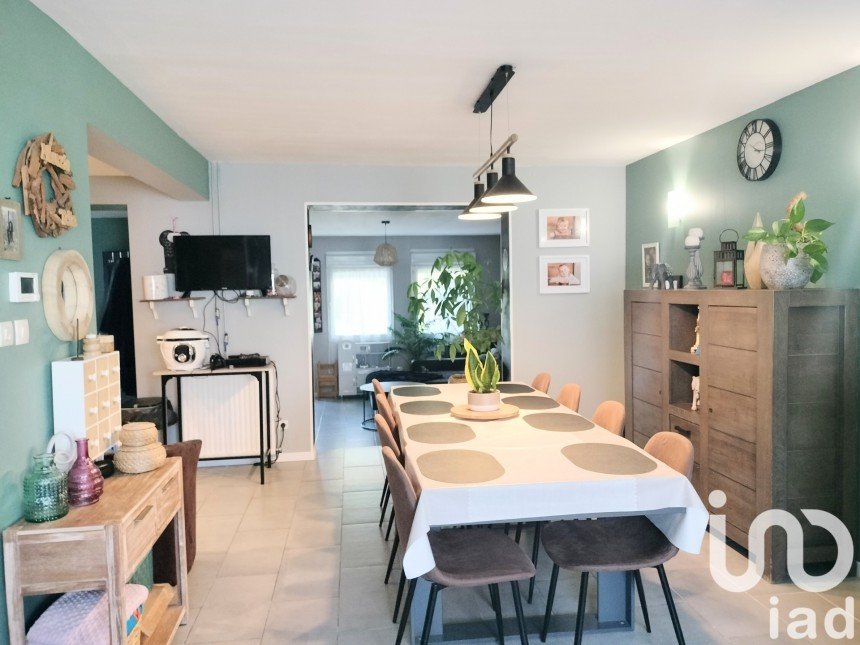 Maison 7 pièces de 120 m² à Fresnes-sur-Escaut (59970)