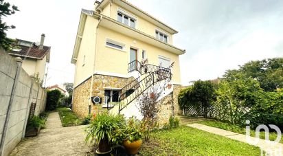 Traditional house 7 rooms of 150 m² in Viry-Châtillon (91170)