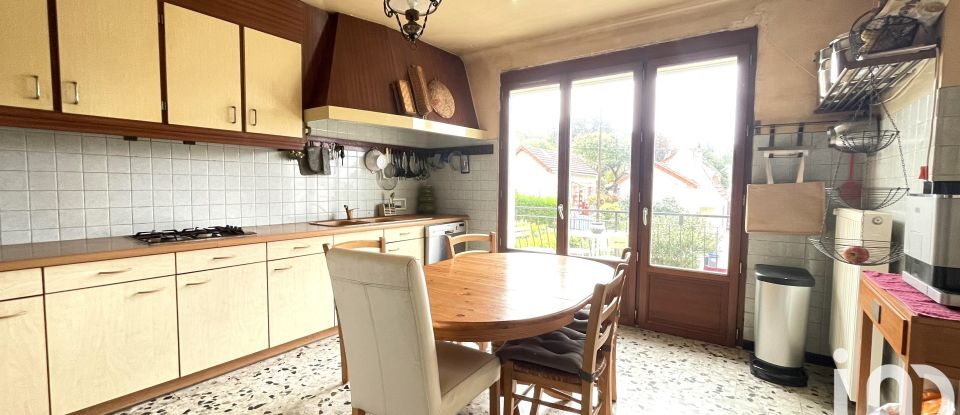 Traditional house 7 rooms of 150 m² in Viry-Châtillon (91170)