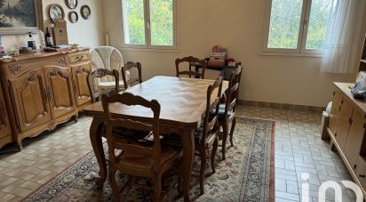 Traditional house 5 rooms of 95 m² in Verrières-le-Buisson (91370)