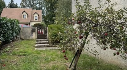 Traditional house 5 rooms of 95 m² in Verrières-le-Buisson (91370)