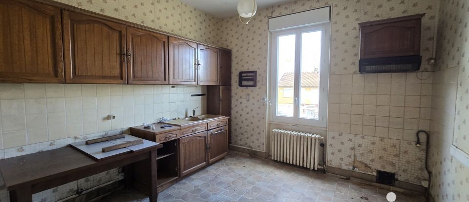 Maison 4 pièces de 80 m² à Lapalisse (03120)