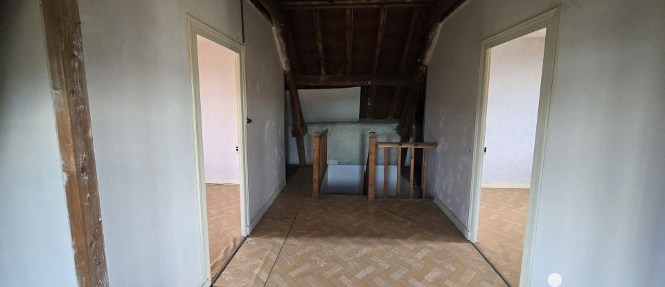 Maison 4 pièces de 80 m² à Lapalisse (03120)