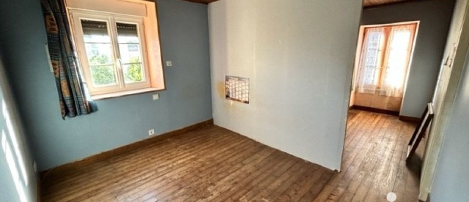 Maison 4 pièces de 90 m² à Saint-Germain-de-Longue-Chaume (79200)