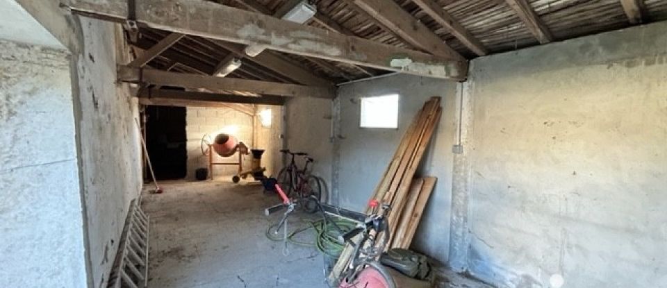 Maison 4 pièces de 90 m² à Saint-Germain-de-Longue-Chaume (79200)