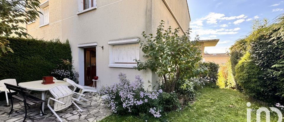 Maison traditionnelle 5 pièces de 84 m² à Gagny (93220)