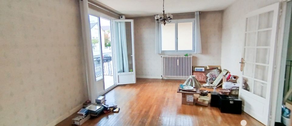 Maison 4 pièces de 120 m² à Montluçon (03100)