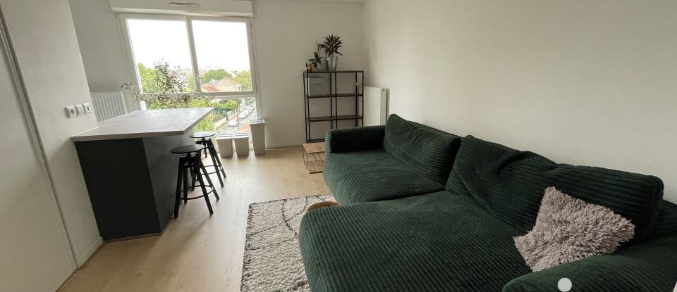 Appartement 3 pièces de 58 m² à Montreuil (93100)