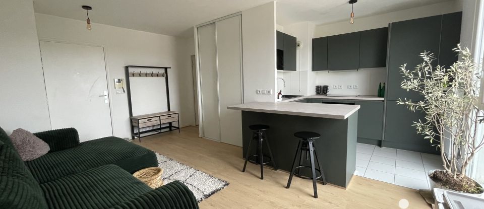 Appartement 3 pièces de 58 m² à Montreuil (93100)